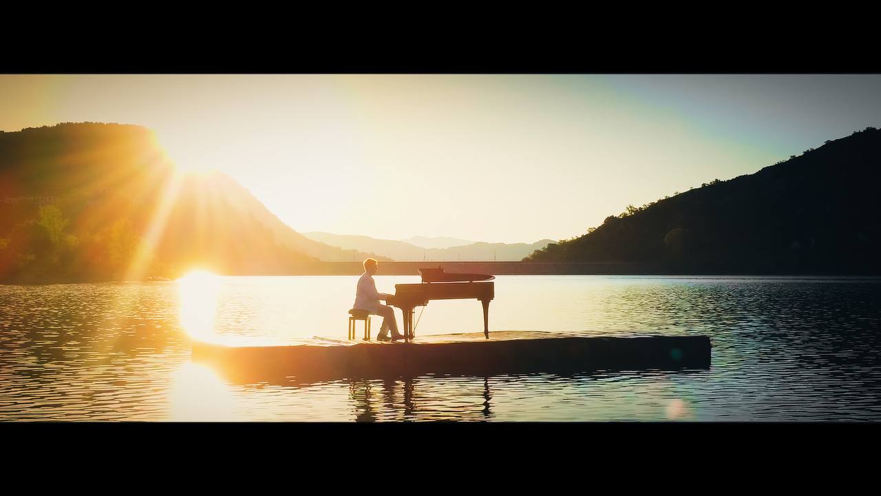 A piano on the lake – Castel San Vincenzo